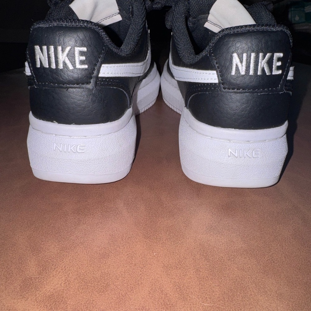 Nike Black and White Platform Sneakers - Picture 4 of 7